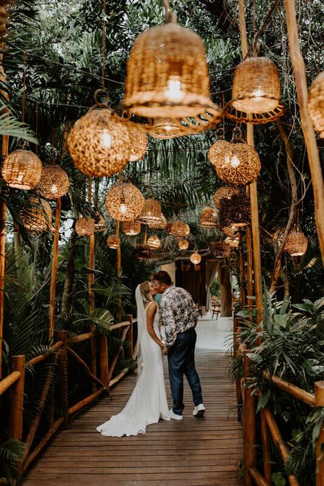 Cancún Area Weddings | Rosewood Mayakoba | Mariko & Kevin Mayakoba Wedding, Lobby Inspiration, Rosewood Mayakoba, Monster Fish, Jungle Wedding, Modern Restaurant Design, Mexico Photography, Tulum Wedding, Wedding View