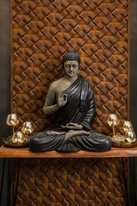 Buddha Decor Ideas, Buddha Statue Home Entrance, Buddha Statue Decor, Wall Statue, Buddha Statue Home, Buddha Wall Decor, Art Deco Style Interior, Buddha Home Decor, Buddha Garden