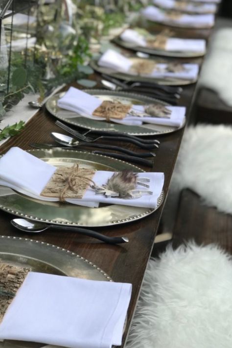 Viking Table Setting, Nordic Table Decor, Fur Table, White Winter Wonderland, Nordic Table, Norway Viking, Setting Table, Fall Wedding Tables, Hosting Tips