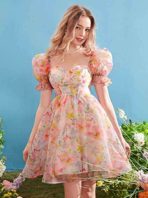 Flowery Dress Outfit, Organza Frocks For Women, Boho Dress Winter, Short Frocks For Women, Organza Frocks, Floral Organza Dress, Boho Dress Fall, Ingenue Essence, Pink Check Dress