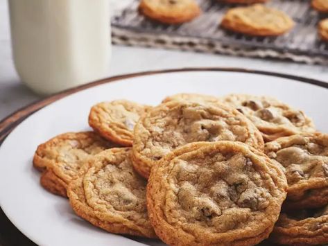 Make Chocolate Chip Cookies, Homemade Chocolate Chips, Homemade Chocolate Chip Cookies, Quick Vegetarian Meals, Chocolate Chip Cookies Recipe, Easy Chocolate Chip Cookies, Cookie Recipes Homemade, Chewy Chocolate Chip Cookies, Chip Cookie Recipe