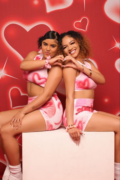 Valentine Photo Shoot Friends, Best Friend Valentine Photo Shoot, Friends Valentines Photoshoot, Bestie Valentines Day Photoshoot, Best Friend Valentines, Valentine Photo Shoot, Friendship Photoshoot, Friends Valentines, Best Friend Photoshoot