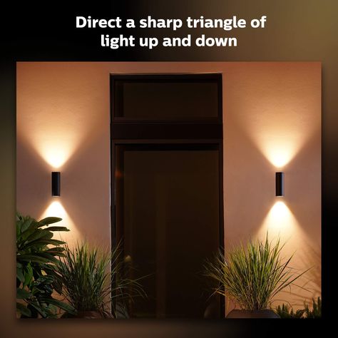 Lightning Ideas, Vstupná Hala, Front Door Lighting, Philips Hue Lights, Garden Wall Lights, Outdoor Wall Light Fixtures, Stair Lighting, Front House, Exterior Wall Light