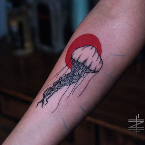 Red Jellyfish, Tattoo Jellyfish, Tattoo Red, Jellyfish Tattoo, Tattoo Art Drawings, Current Styles, Pretty Tattoos, Color Tattoo, Jellyfish