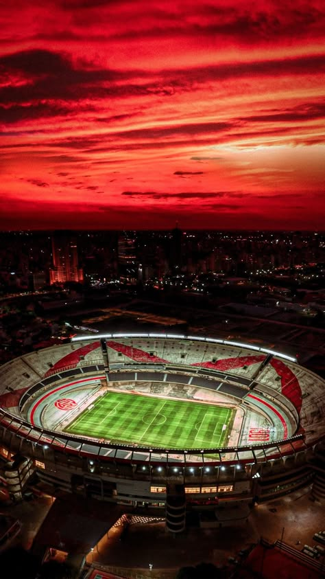 Whatsapp Background, Manchester United Team, Leonel Messi, River Plate, Football Stadiums, Ways Of Seeing, Football Wallpaper, Manchester United, Milan