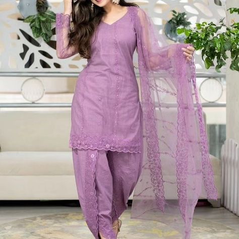 stylish salwar kamij Kurti With Palazzo, Indian Salwar Kameez, Wallpaper Nature, Android Wallpaper, Salwar Kameez, Quick Saves, Nature