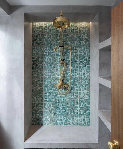 Portugal Style Interiors, Arabic Bathroom, Marrocan Interiors, Modern Moroccan Bathroom, Moroccan Bathroom Ideas, Moroccan Tile Bathroom, Moroccan Inspired Bathroom, Dream Spa, Lefroy Brooks