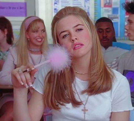 Clueless Aesthetic, Clueless Cher, Cher Clueless, Cher Horowitz, Girly Movies, Clueless Outfits, Chick Flicks, 2000s Aesthetic, Legally Blonde