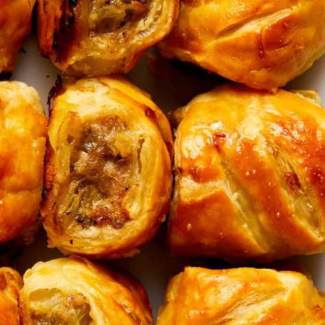 Sausage Rolls Pork Pot Stickers, British Snacks, Cozy Winter Recipes, Party Food Recipes, Sausage Rolls Recipe, Ginger Pork, Sausage Bake, Savory Herb, Frozen Puff Pastry