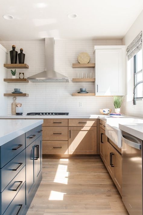 White Stone Countertops, Navy Kitchen Island, Kitchen Island White, Stained Kitchen Cabinets, White Oak Kitchen, Maple Kitchen Cabinets, Navy Kitchen, Maple Kitchen, Modern Farmhouse Kitchen