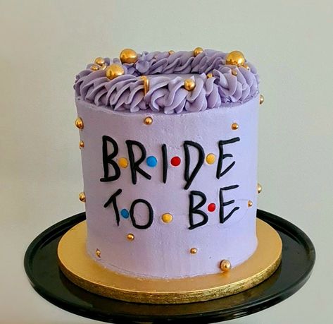 Friends Bridal Shower Cake, Friends Themed Bridal Shower Cake, Friends Bachelorette Party Ideas, Friends Tv Show Bridal Shower Theme, Engagement Party Friends, Friends Themed Hen Party, Friends Wedding Ideas, Bachelorette Friends Theme, Bachelorette Party Friends Theme