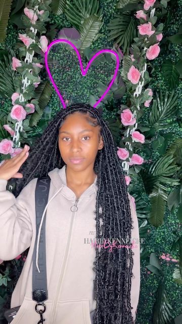 Long Thick Butterfly Locs, Extra Long Butterfly Locs, Butterfly Locks Long, Knotless Butterfly Locs, Small Butterfly Locs, Butterfly Locs Long, Long Butterfly Locs, Braids Styling, Short Locs