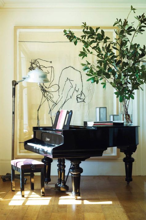 Vogue contributing editor and BFC ambassador Laura Bailey's country home | British Vogue Grand Piano Decor, Grand Piano Living Room, Grand Piano Room, Piano Room Decor, Piano Living Rooms, Canyon House, Antique Piano, Piano Decor, Library Office