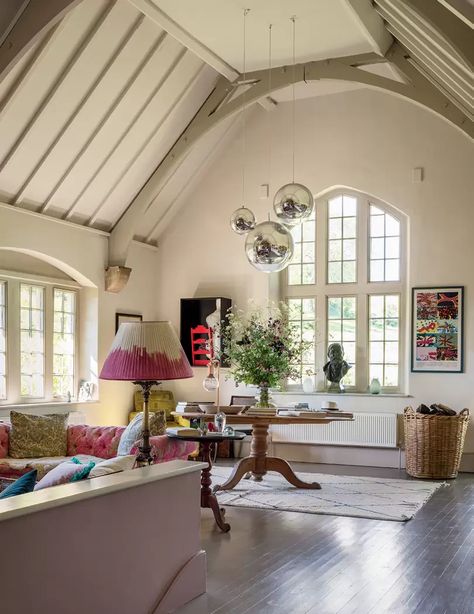 White living room | House & Garden Breakfast Room Green, Pavilion Grey, Victorian Room, Historic Colours, Somerset House, Traditional Paint, Farrow And Ball Paint, House By The Sea, Farrow And Ball