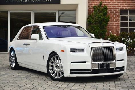 Rolls Royce Phantom White, New Rolls Royce Phantom, Rolls Royce Wedding, Rolls Royce Logo, White Rolls Royce, White Rolls, Rolls Royce Wallpaper, Luxury Cars Rolls Royce, Luxurious Cars