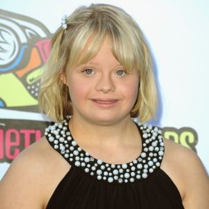 On World Down Syndrome Day, Speaking Out on How Bullying Hurts and Kills Dreams by Lauren Potter ~ actress on Glee  http://www.huffingtonpost.com/lauren-potter/world-down-symdrome-day_b_1352900.html Lauren Potter, Self Advocacy, Special Olympics, Special Needs Kids, Special People, Just The Way, Glee, Gossip Girl, Lady Gaga