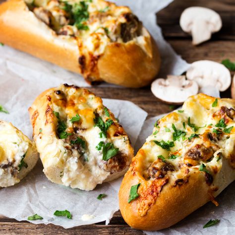 15 minute creamy garlic & mushroom stuffed bread (22203 | French Petit Pain) Bread Meals, Mushroom Bread, Stuffed Baguette, Vegetarian Inspiration, Bread Boats, Stuffed Breads, Mushroom Stuffed, Creamy Garlic Mushrooms, Stuffed Bread