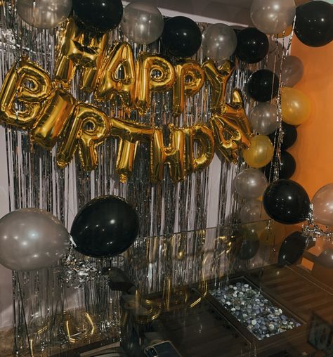 Black And Gold Sweet 16, Musical Birthday Party, 21 Birthday, 16 Birthday, Today Is My Birthday, Gold Theme, 16th Birthday Party, Sweet 16 Birthday, 13th Birthday