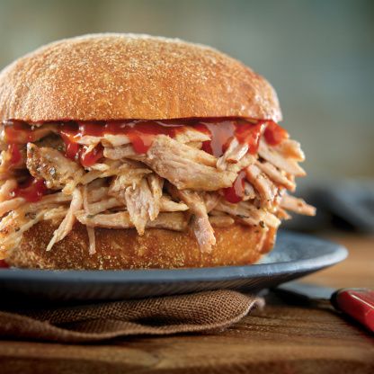 Perfect Pulled Pork Recipe - Food.com Pioneer Woman Pulled Pork, Slow Cooker Pulled Pork Recipe, Perfect Pulled Pork, Pulled Pork Recipe Slow Cooker, Best Barbecue Sauce, Pork Shoulder Recipes, Barbecue Pulled Pork, Pulled Pork Sandwiches, Pulled Pork Recipe