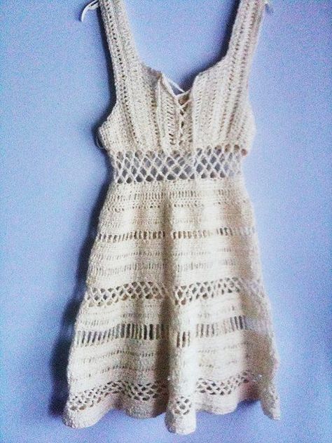 italian crochet dress Crochet Dress Pattern Free, White Crochet Dress, Crochet Summer Dresses, Crocheted Dress, Summer Dress Patterns, Crochet Skirts, Boho Clothes, Dress Patterns Free, Crochet Boho