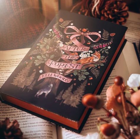 Adult Fantasy Books, Romcom Books, Book Subscription Box, Bee Cookies, Book Subscription, Dark Magic, Beautiful Book Covers, Instagram Graphic, What To Read