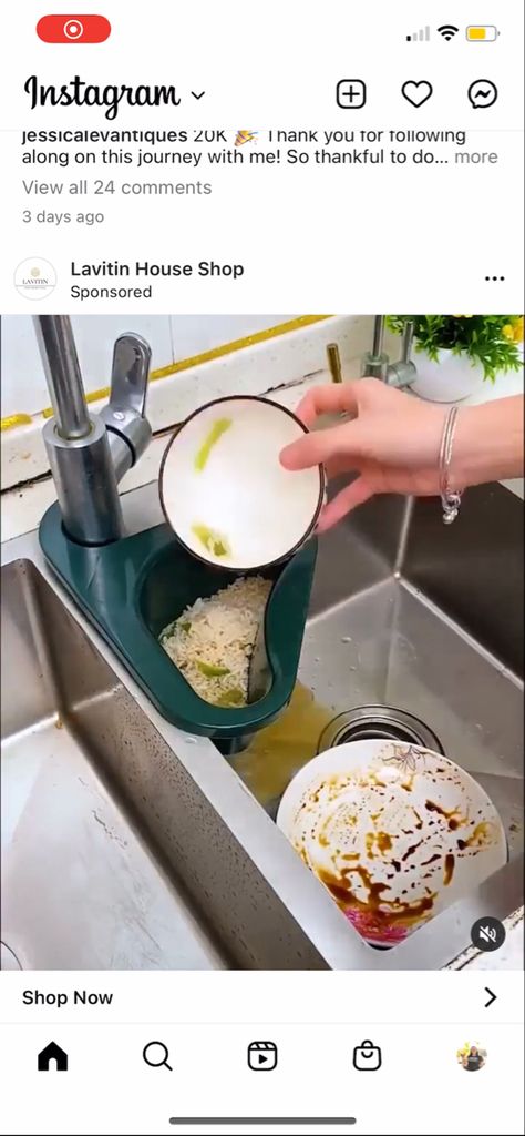 Tiktok Gadgets, Smelly Drain, New Kitchen Gadgets, Food Scraps, Clean Sink, Leftovers Recipes, Cooking Gadgets, Cool Kitchen Gadgets, Fruits Vegetables