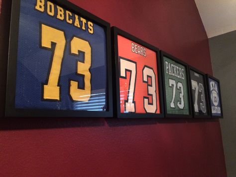 Jersey keepsake with shadow boxes Shadow Box Jersey Display, Jersey Keepsake Ideas, Wrestling Shadow Box Ideas, Jersey Shadow Box Ideas, Shadow Box Jersey, Boy Crafts, Hockey Room, Jersey Display, Volleyball Jerseys