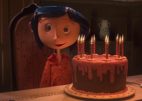 Coraline Aesthetic, Coraline Jones, Tim Burton Art, Halloween Movies, Disney Food, Halloween Wallpaper, Coraline, 18th Birthday, Tim Burton