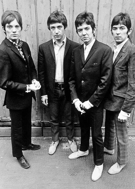 Ian McLagan (far right) keyboard player for The Small Faces, as well as a session player with the Rolling Stones and Bruce Springsteen amongst many others - now sadly missed; born May 12 1945, died December 3 2014. RIP. Great songs; for the unfamiliar give "The Autumn Stone" a listen! Ronnie Lane, Steve Marriott, Faces Band, Humble Pie, Mod Scooter, 1960s Music, British Music, 60s Music, Greatest Rock Bands