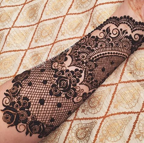 Fishnet Tattoo Lace, Lace Sleeve Tattoo, Black Lace Tattoo, Lace Sleeve Tattoos, Sleeves Tattoos, Lace Tattoos, Lace Tattoo Design, Heena Design, Mehendi Art