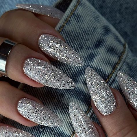 Silver Checkered Nails, Snow Sparkle Nails, Silver Sparkling Nails, Glittery Silver Nails, Silver Almond Acrylic Nails, Nye Nail Ideas Sparkle, Black Sparkle Nails Acrylic, Silver Glittery Nails, Silver Holiday Nails