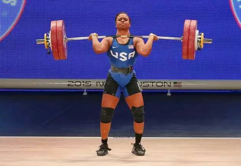 Jenny Arthur of the United States competes in the women’s 75kg weight class during the 2015 International Weightlifting Federation World Championships at the George R. Brown Convention Center on November 27, 2015 in Houston, Texas. Olympic Weightlifting Women, Olympic Women, Weightlifting Women, Fitness Posters, Power Lifting Women, Lifting Motivation, Gym Goals, Pregnancy Diet, 2024 Summer Olympics