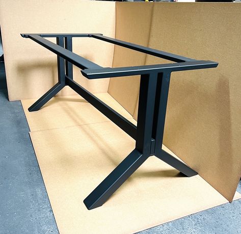 Legs For Tables, Granite Dining Table, Metal Leg Dining Table, Table Base Design, Diy Esstisch, Steel Bed Design, Design Dining Table, Dining Table Design Modern, Metal Base Dining Table