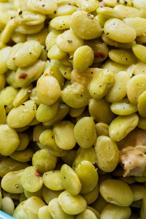 Southern Lima Beans recipe just like Cracker Barrel #copycat #sidedish #vegetables Lima Beans Recipe Southern, Southern Lima Beans, Lima Beans Recipe, Lima Bean Recipes, Cracker Barrel Recipes, Lima Bean, Lima Beans, Beans Recipe, Cracker Barrel