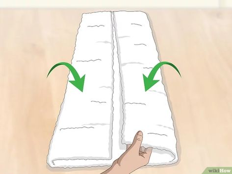 How To Hang Bath Towels, How To Fold Towels For Display, Towels On Towel Bar, Towel Folding Hacks, Fold Towels For Display, How To Hang Towels, Bath Towels Display, Folding Bath Towels, Fold A Towel