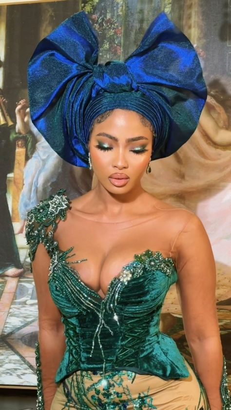 Naija Gele Styles, Green Gele Nigerian Weddings, Ankara And Gele Styles, Auto Gele Styles Nigerian Bride, Auto Gele Styles 2022, Nigerian Doek Styles, Auto Gele Styles 2023, Asoebi Gele Styles, Gele Styles 2022