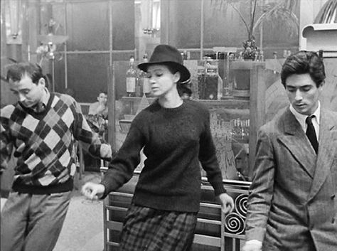 Bande Apart (Jean-Luc Godard, 1964) Dance Sequence, French New Wave, Anna Karina, Jean Luc Godard, Reservoir Dogs, Band Of Outsiders, French Films, Film History, Talking Heads