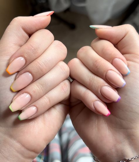 Multi Colored French Tip Nails Coffin, French Rainbow Nails, Rainbow Tip Nails Coffin, Short Rainbow French Nails, Coffin Natural Nails, Coffin Multi Color French Tip, Rainbow Tip Nails, Neon Rainbow French Tip Nails Almond, Rainbow French Nails