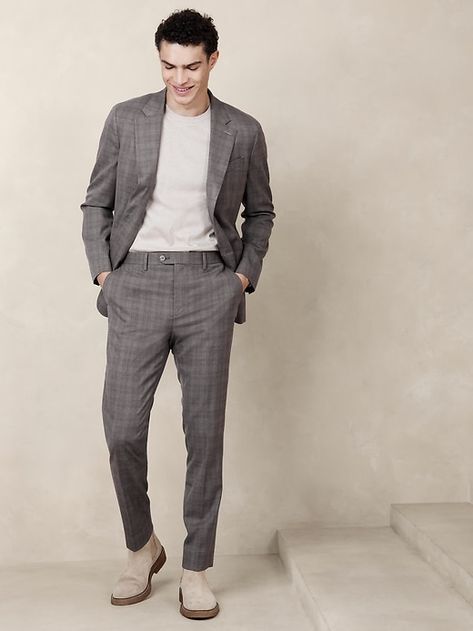 Tailored-Fit Glen Plaid Suit Trouser | Banana Republic Factory Mens Work Suits, Men Suits And Sneakers, Suit Trousers Men, Casual Suit Men, Mens Business Attire, Business Professional Outfits Men, Mens Suits Style Modern, Men’s Office, Casual Suits Men