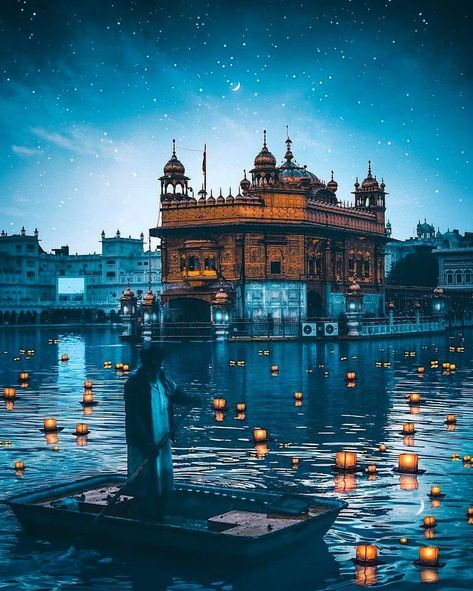 Golden Temple Wallpaper, Guru Nanak Ji, Guru Nanak Wallpaper, Harmandir Sahib, Golden Temple Amritsar, Shri Guru Granth Sahib, Temple India, Temple Photography, Gurbani Quotes