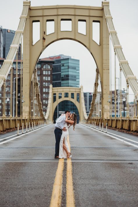 Engagement Photos On Bridge, Engagement Photos Bridge, Bridge Photoshoot Photo Ideas, December Couple, Apocalypse Wedding, Pittsburgh Elopement, Bridge Wedding Photos, Pittsburgh Engagement Photos, Birthday Pose