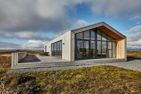 Dynjandisvegur Retreat by M2 Teiknistofa Segi Lima, A Small House, Retreat House, Modern Barn House, Wood Architecture, Shed Homes, Barn Style House, Modern Barn, The Building