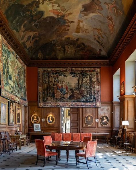 Explore Heritage on Instagram: "The baroque Great Hall at Boughton House.   The Great Hall at Boughton House is a truly spectacular space and serves as one of its most impressive and historically significant interiors. This central feature at Boughton House reflects its evolution from a Tudor Manor to a grand baroque mansion.   With its high ceilings and grand proportions, this grand chamber is characteristic of the Baroque style favored during the late 17th century transformation of the house.  When entering the Great Chamber, one’s eyes are immediately drawn up to the spectacular baroque painted barrel ceiling. Painted by Louis Chéron, the ‘Apotheosis of Hercules’ remains incomplete, and was one of the last to be worked on. This was commissioned in 1705 when Ralph Montagu also installed 1600s Interior, Tudor Manor Interior, Baroque Mansion, Boughton House, 18th Century Mansion, French Manor House 18th Century, Baroque Ceiling Painting, Ceiling Painted, 18th Century French Chateau