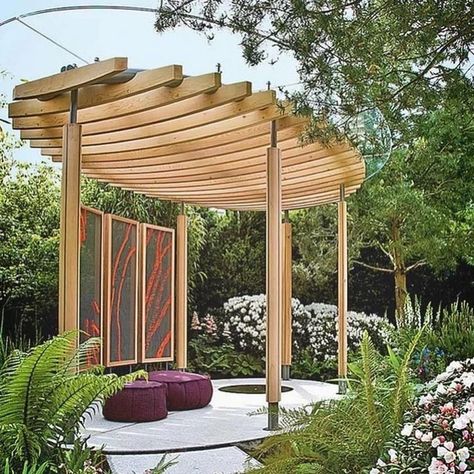 This pergola gazebo has a unique oval shape. On top of the pergola roof you can also add a glass cover that will protect your head from the sun and rain. Oval Gazebo Pergola from @dom_sad_dacha #pergola #outdoordecoration #outdoordecoration Shelter Architecture, Small Pergola, Pergola Curtains, Pergola Swing, Wooden Gazebo, Pergola Lighting, Pergola Attached To House, Pergola Garden, Wooden Pergola