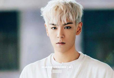 BIGBANG T.O.P Bigbang Top, Top Hairstyles For Men, Korean Men Hairstyle, Top Choi Seung Hyun, Gd And Top, Big Bang Top, Vip Bigbang, G-dragon, Asian Men Hairstyle