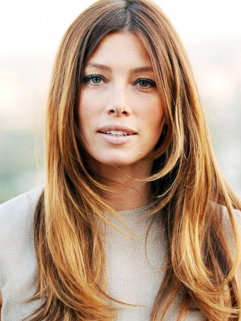 Jessica Biel's hairdresser has feathered the front of the hair to create some shorter layers around the face. Mushroom Hair, Long Layered Haircuts, Jessica Biel, Long Faces, Long Layered Hair, Dutch Braid, Haircuts For Long Hair, Trending Hairstyles, Feathered Hairstyles