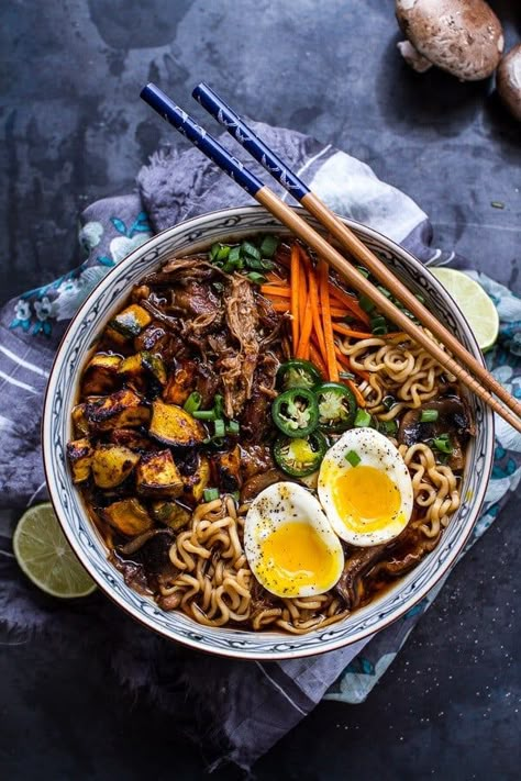 Crockpot Crispy Caramelized Pork Ramen Noodle Soup Best Pork Roast, Crockpot Recipes Soup, Fried Rice Chicken, Crockpot Recipes For Two, Rice Mexican, Best Rice Cooker, Plant Recipes, Ramen Recipes Easy, Pork Ramen