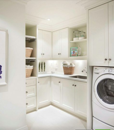 White Laundry Room, Contemporary Laundry Room, Luxury Laundry, Transitional Laundry Room, Utility Room Designs, Laundry Room Storage Shelves, Small Laundry Room Organization, Room Storage Diy, Dream Laundry Room