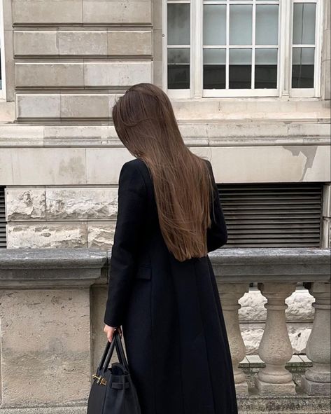 Long Brown Hair Aesthetic, Rory Gilmore Autumn, Coffee Black And White, Golden Brown Hair Color, Soulmate Sketch, Find Your Soulmate, Long Brunette, Long Brown Hair, Soul Mate