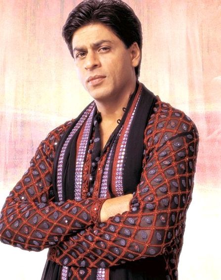 Pretty Zinta, Shahrukh Khan And Kajol, Srk Movies, Best Bollywood Movies, Kuch Kuch Hota Hai, Styles Clothing, Bollywood Pictures, Mens Kurta Designs, Amazing Dresses